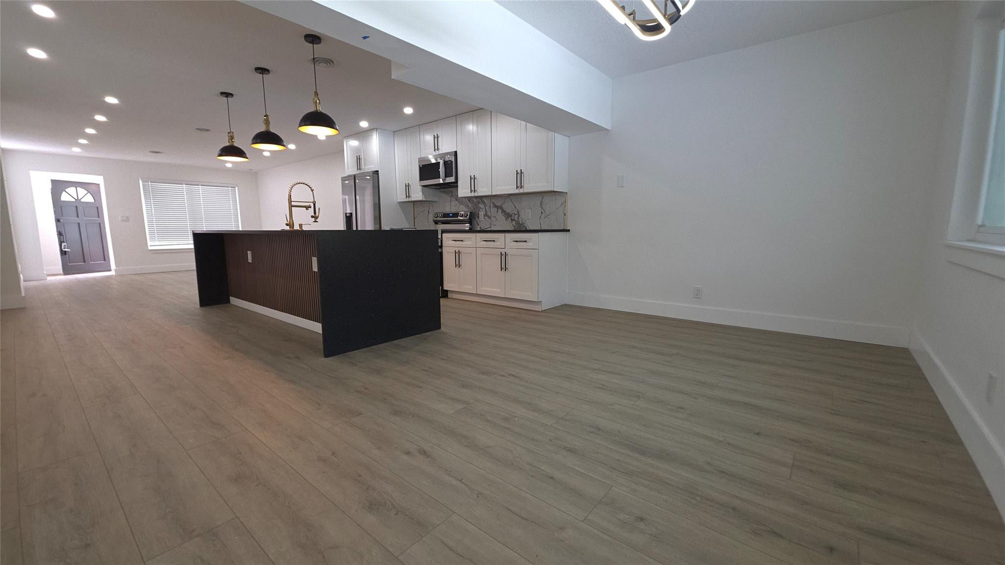 Coral Ridge Isles 45-47 B - Residential Income