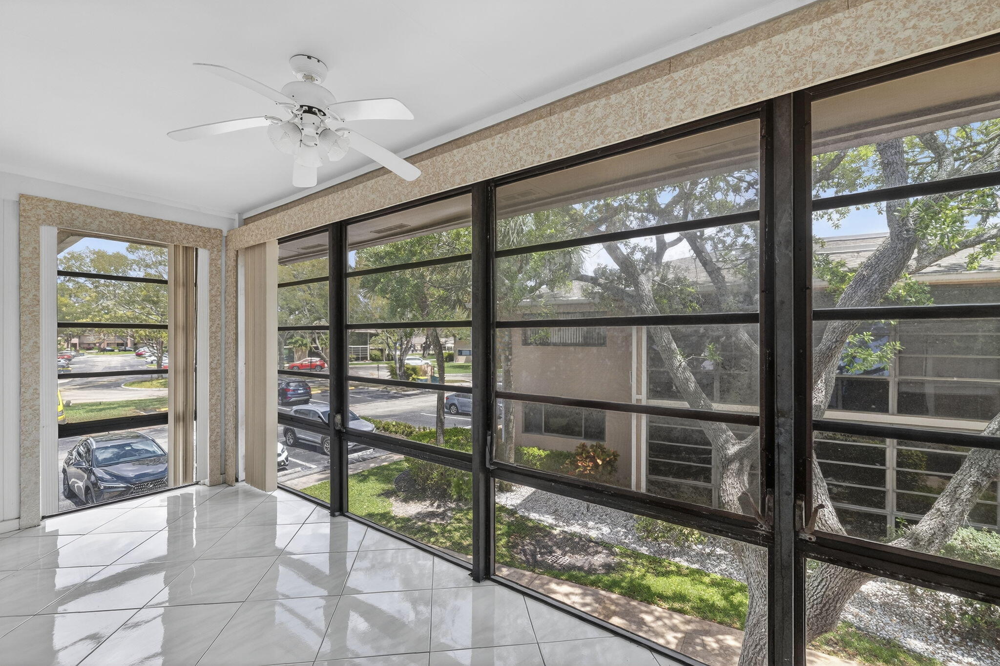 ASHMONT CONDOMINIUM H - Residential