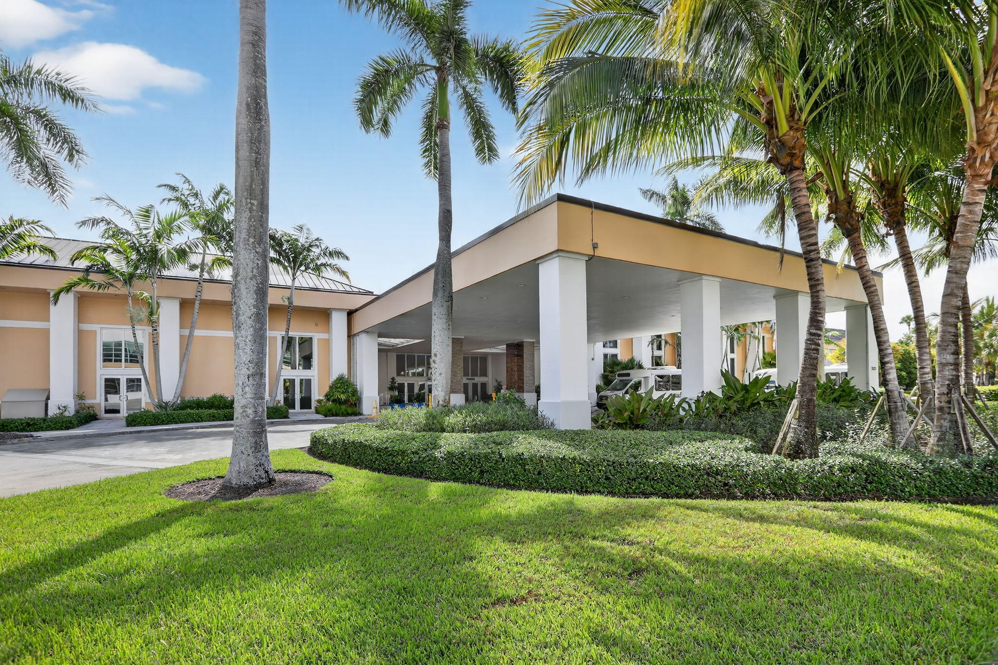 ASHMONT CONDOMINIUM H - Residential