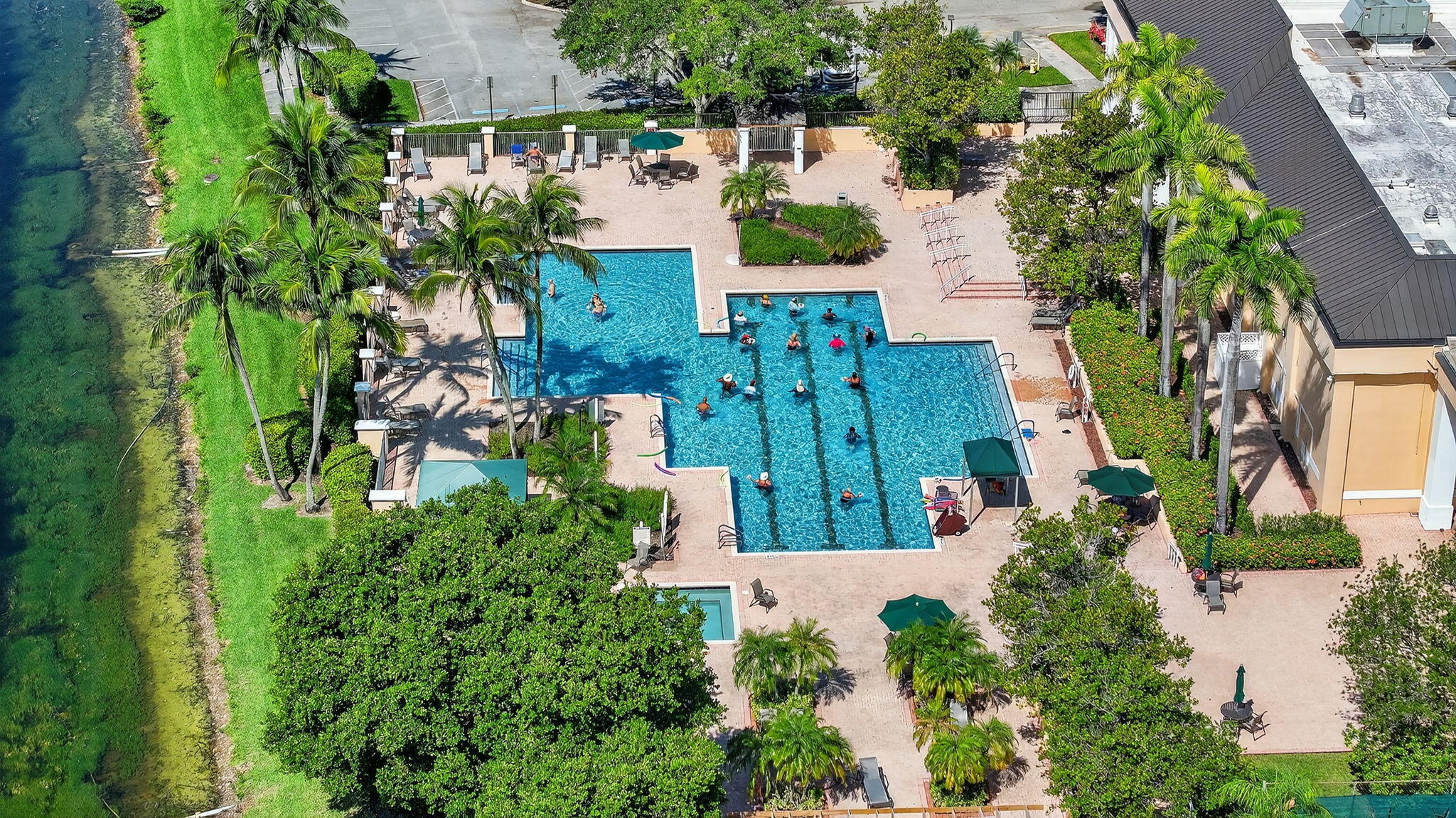 ASHMONT CONDOMINIUM H - Residential