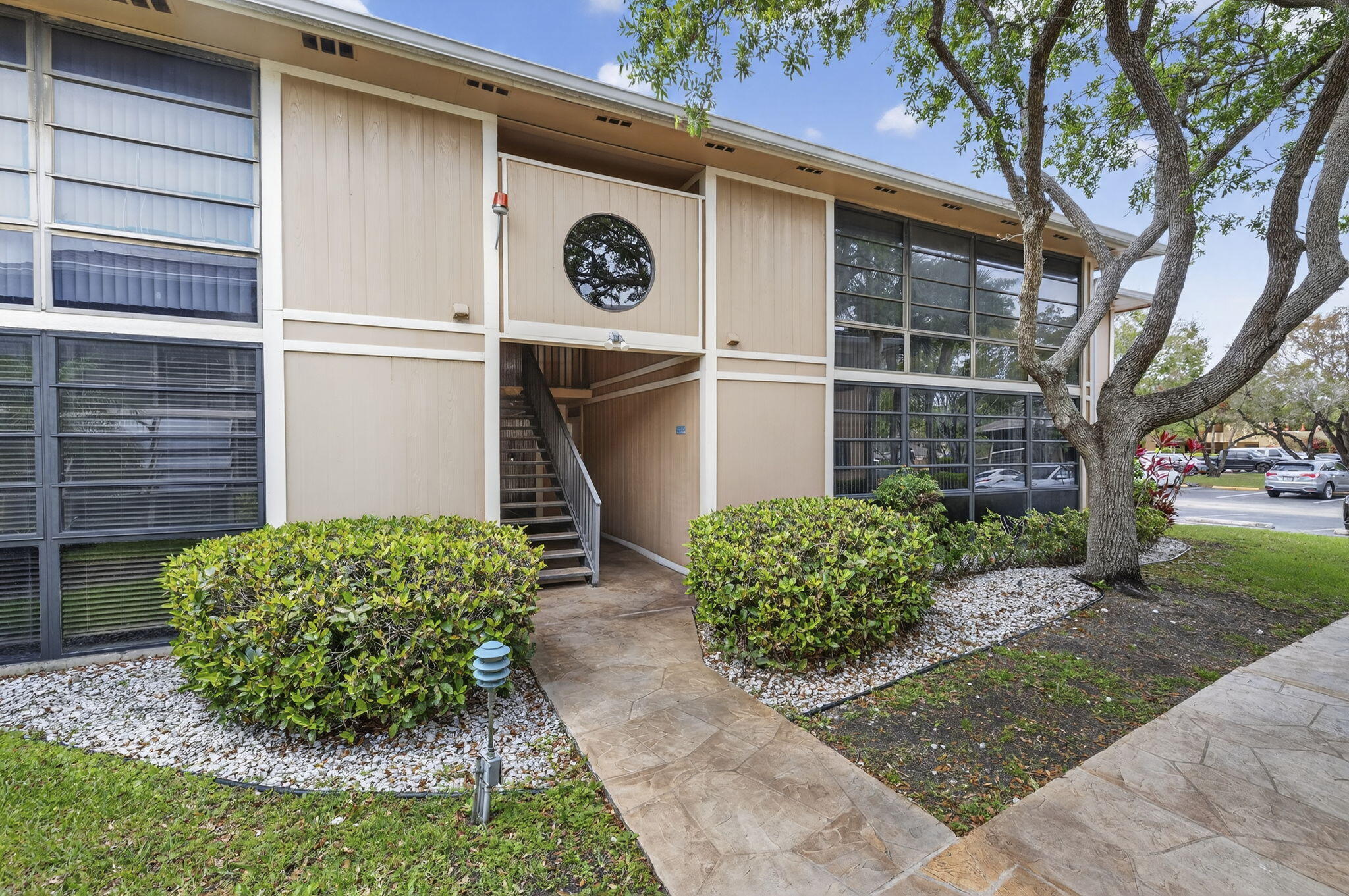 ASHMONT CONDOMINIUM H - Residential