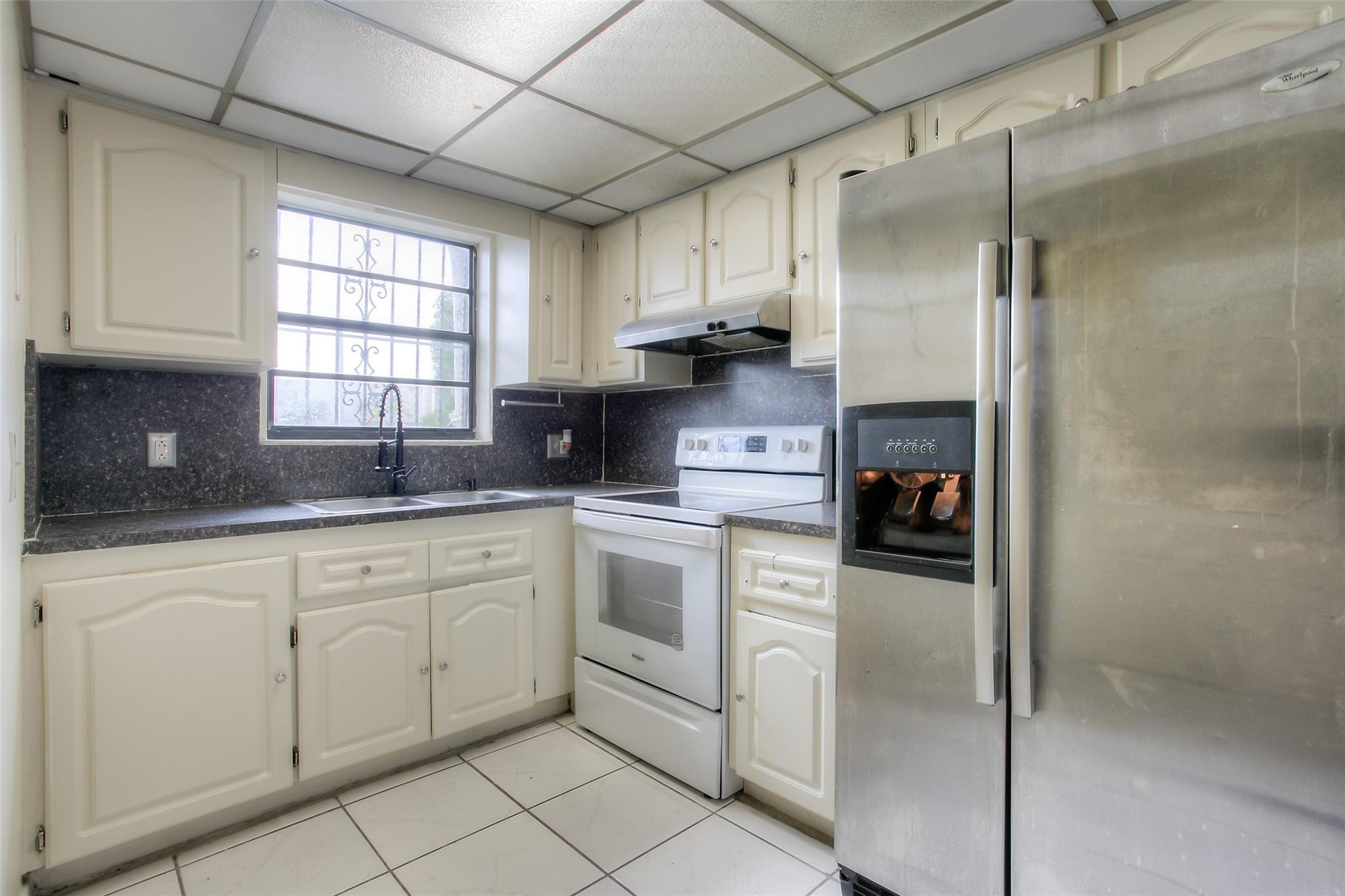 LAGO BELLO - Residential