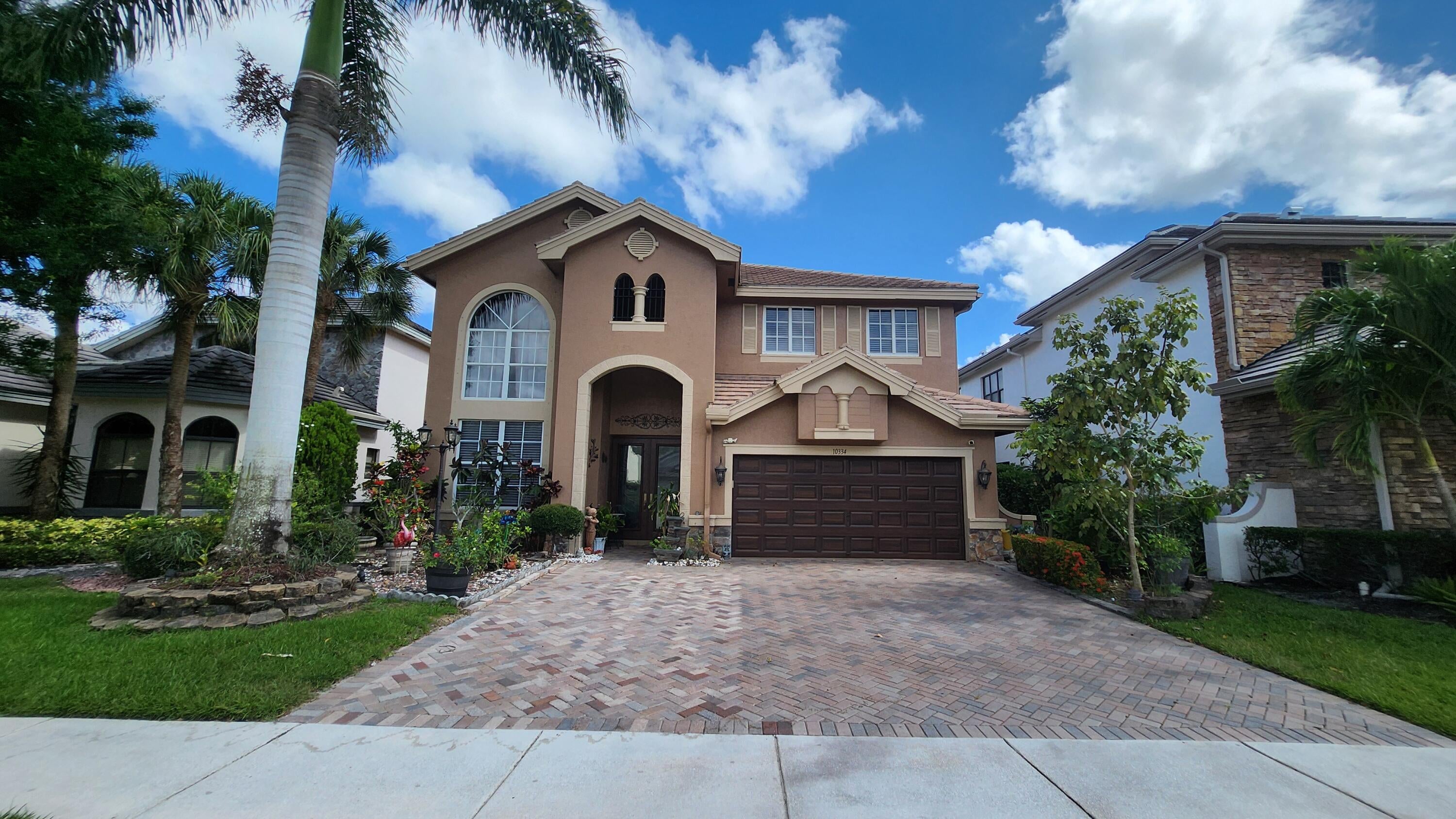 Properties 10334 Medicis Place