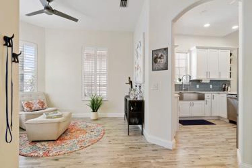 Photo of 43 Pinnacle Cove, Palm Beach Gardens, FL 33418 (MLS # R11126561)