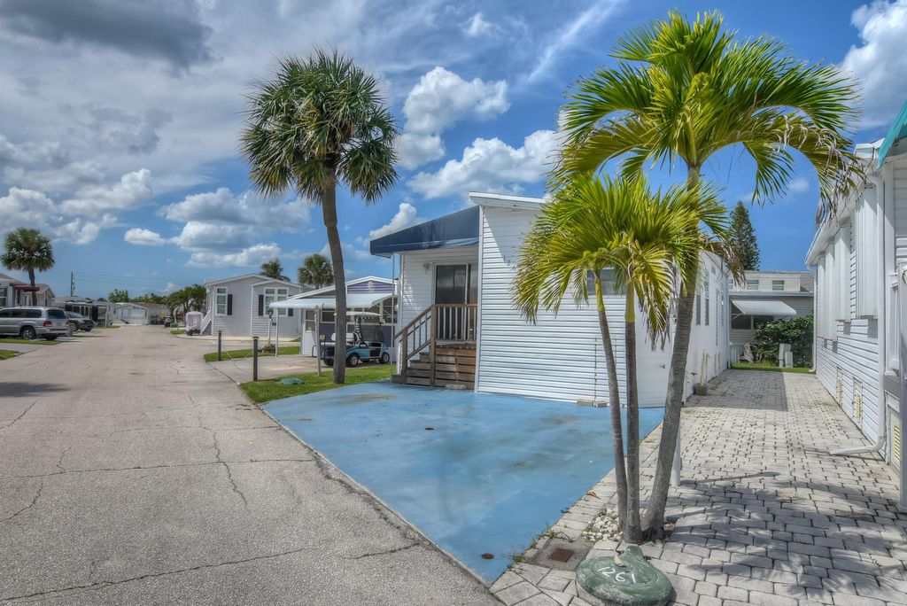 Photo of 1262 Nettles Boulevard, Jensen Beach, FL 34957 (MLS # R10898290)