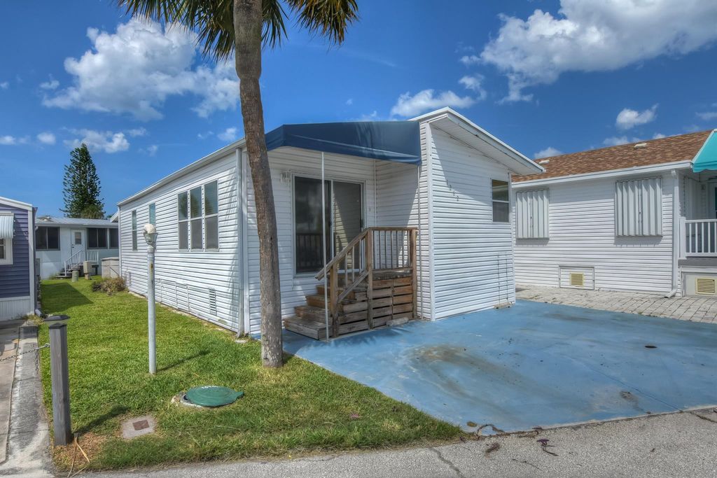 Photo of 1262 Nettles Boulevard, Jensen Beach, FL 34957 (MLS # R10898290)
