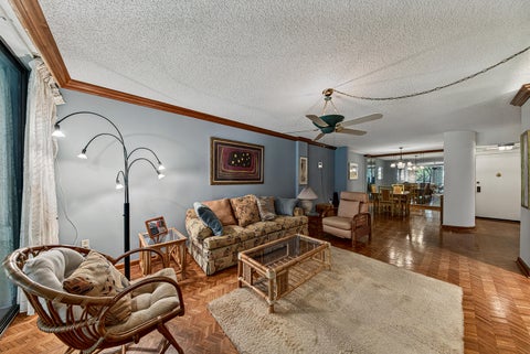 Tiny photo for 2818 N 46th Avenue #K387, Hollywood, FL 33021 (MLS # B26045061)