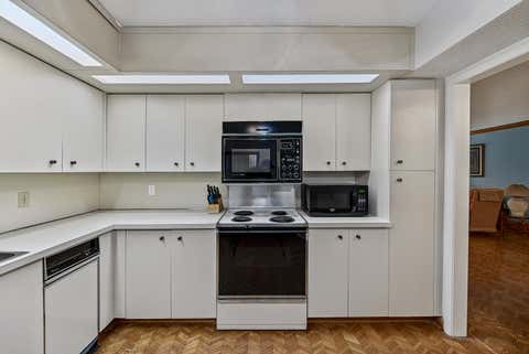 Tiny photo for 2818 N 46th Avenue #K387, Hollywood, FL 33021 (MLS # B26045061)