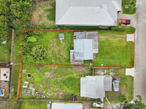 Tiny photo for 996 SW 34th Terrace, Palm City, FL 34990 (MLS # B26037317)