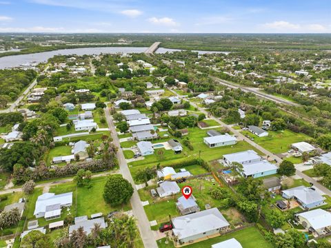 Tiny photo for 996 SW 34th Terrace, Palm City, FL 34990 (MLS # B26037317)