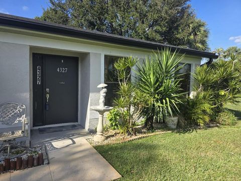 4327 Willow Brook Circle West Palm Beach FL 33417