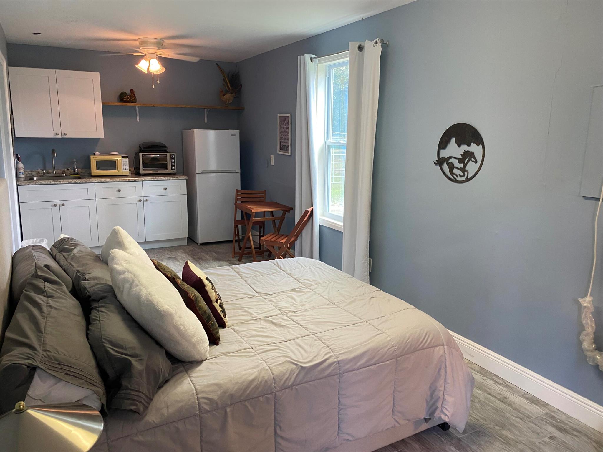 LOXAHATCHEE GROVES - Residential Lease