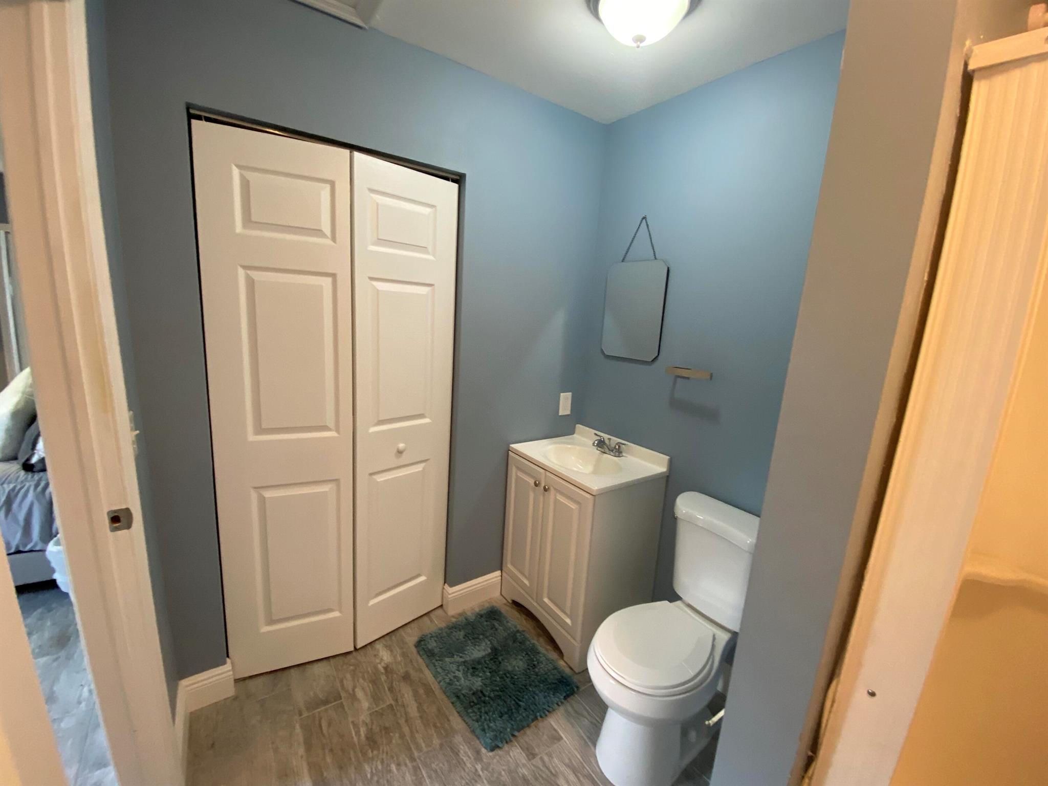 LOXAHATCHEE GROVES - Residential Lease