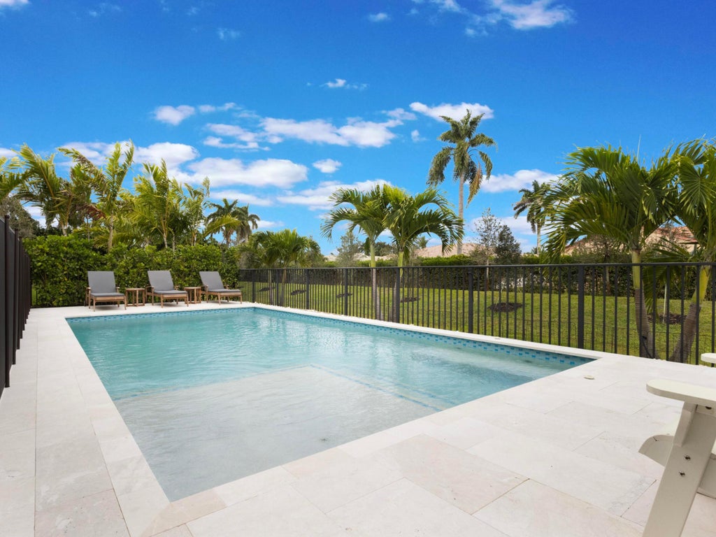 Photo of 2660 Country Lake Trail, Boynton Beach, FL 33436 (MLS # R11086121)