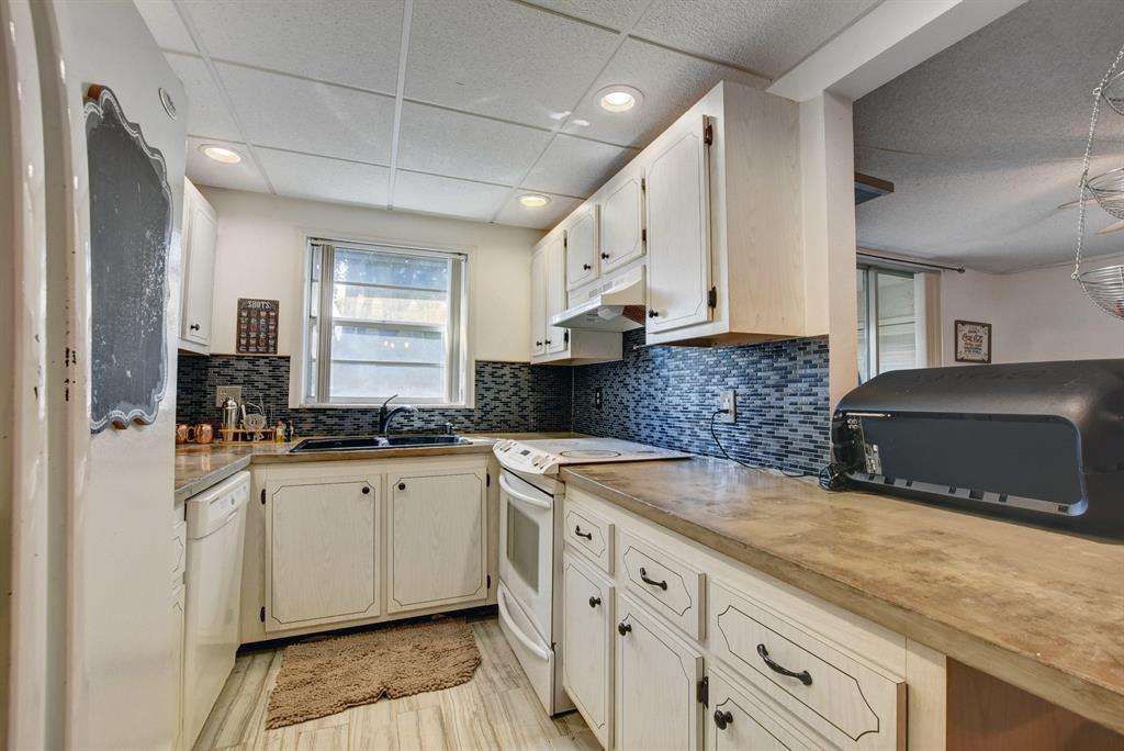 BOCA LINDA - Residential