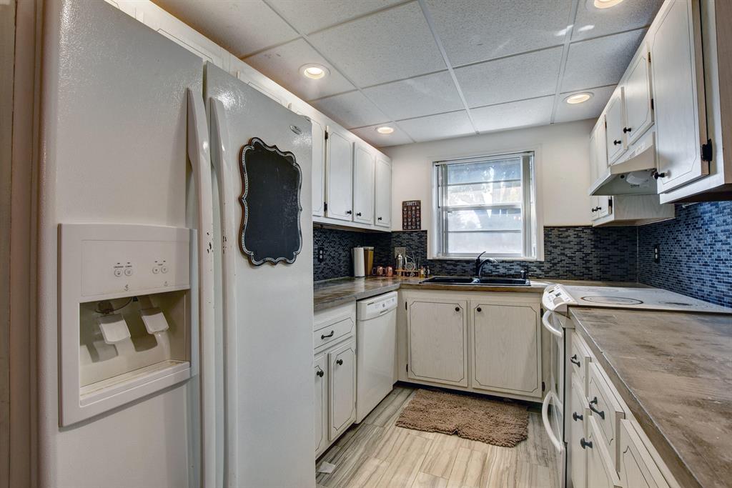 BOCA LINDA - Residential