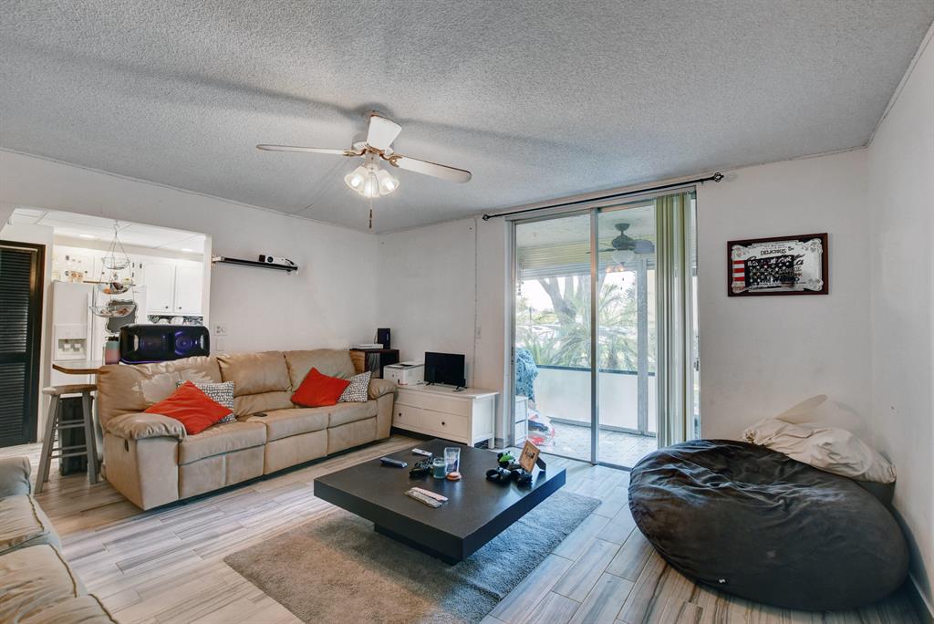 BOCA LINDA - Residential