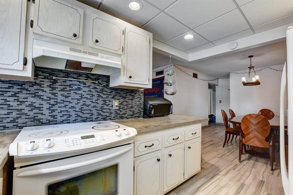 BOCA LINDA - Residential