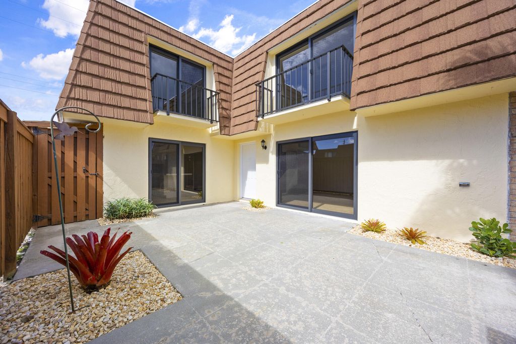 Photo of 3900 County Line Road #10b, Tequesta, FL 33469 (MLS # R11066755)