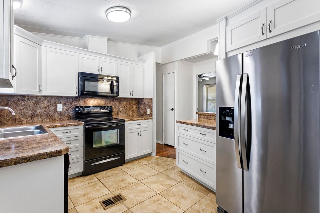 Photo of 55001 Barbados Bay, Boynton Beach, FL 33436 (MLS # R11103713)