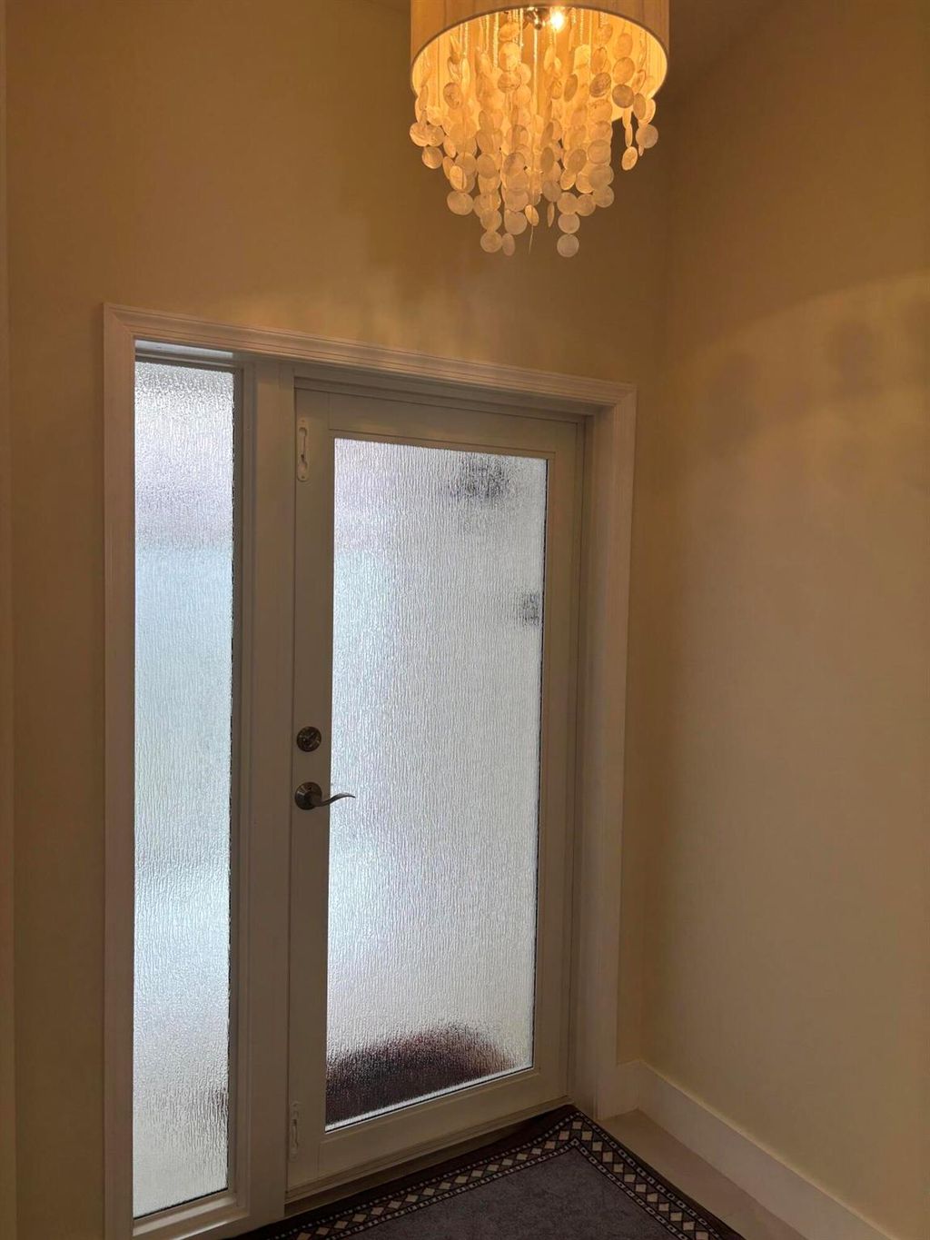 Photo of 210 Canterbury Drive W, Palm Beach Gardens, FL 33418 (MLS # R11107016)