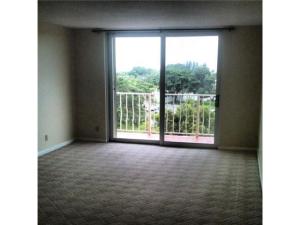 Breakwaters Palm Beaches - Residential