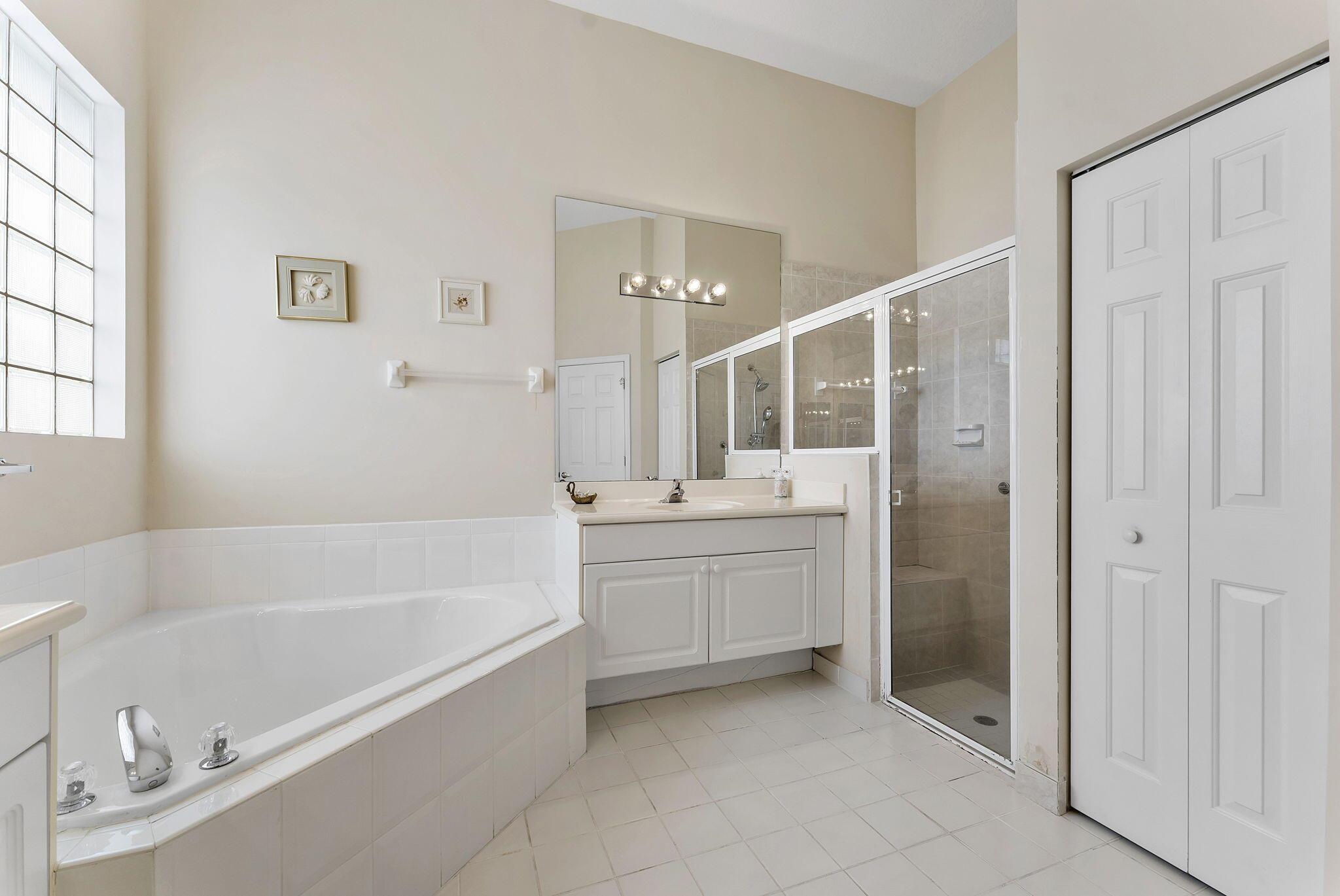 VIZCAYA 3 - Residential