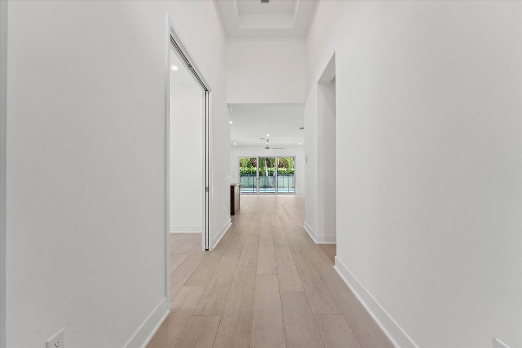 Photo of 9615 Eagle River Road, Delray Beach, FL 33446 (MLS # R11088541)