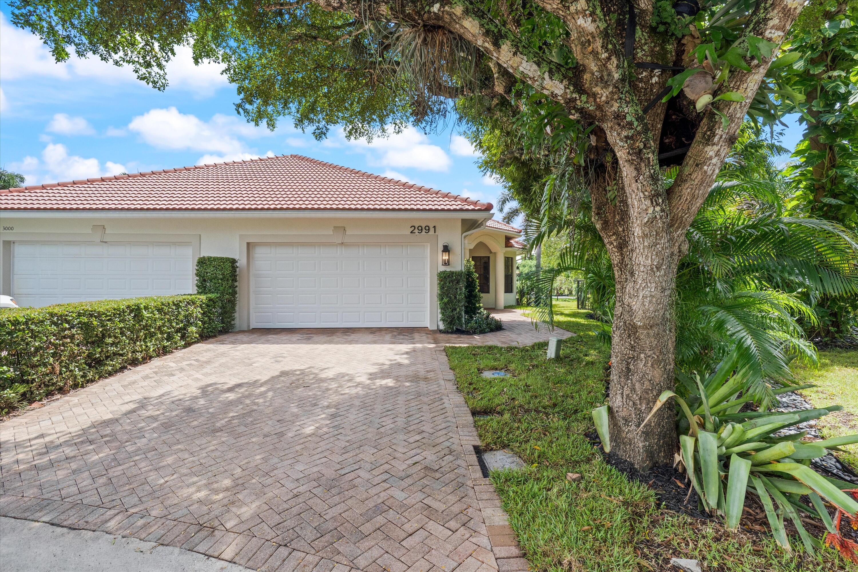 2991 TWIN OAKS Way
