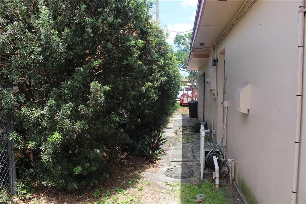 Westgate Lake Manors 35-1 - Residential