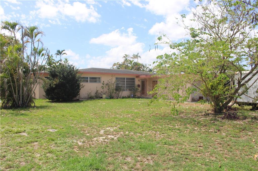 Westgate Lake Manors 35-1 - Residential