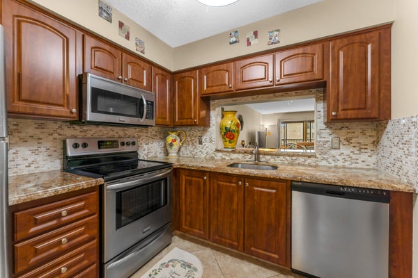 7340 AMBERLY LN APT 210, DELRAY BEACH, FL 33446 - Image 3e4429b6edeb2affa8565072ed9b644d/2691755686
