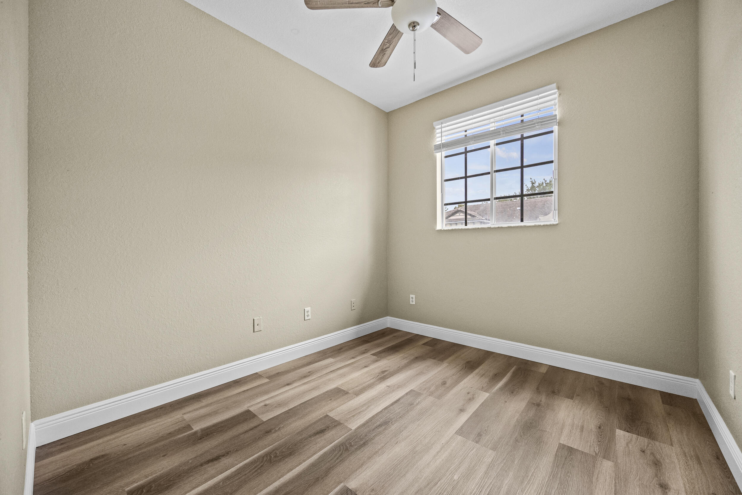 MARSH HARBOUR 52 CONDOMINIUM - Residential