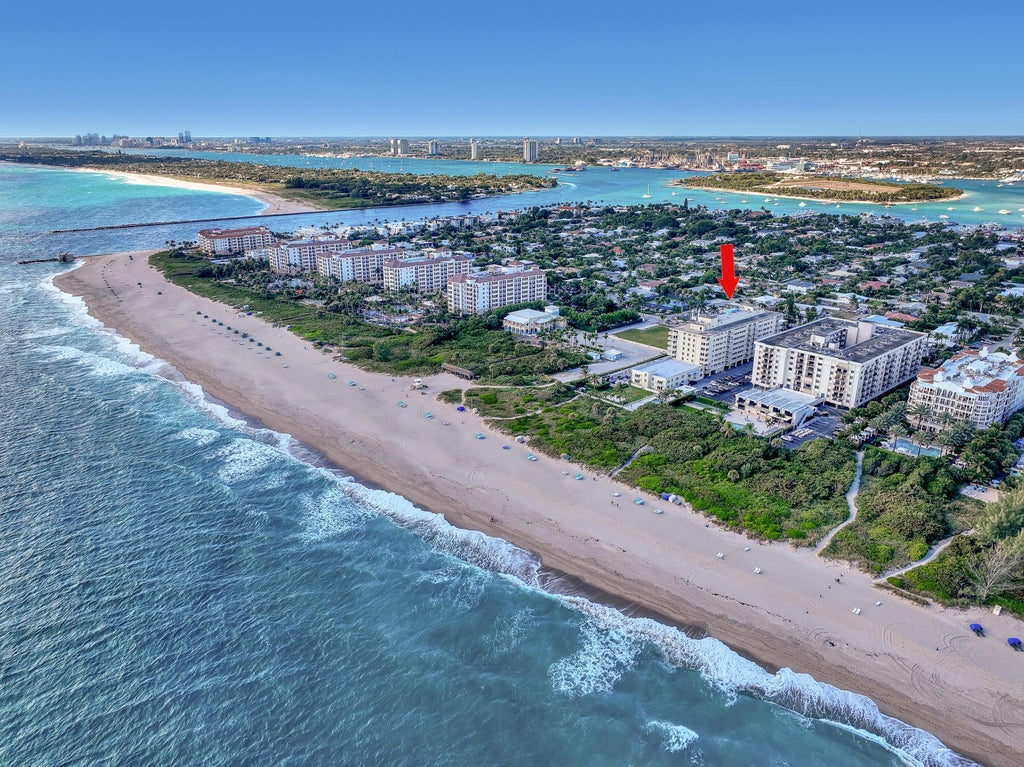 Photo of 125 S OCEAN Avenue #304, Palm Beach Shores, FL 33404 (MLS # B26080986)