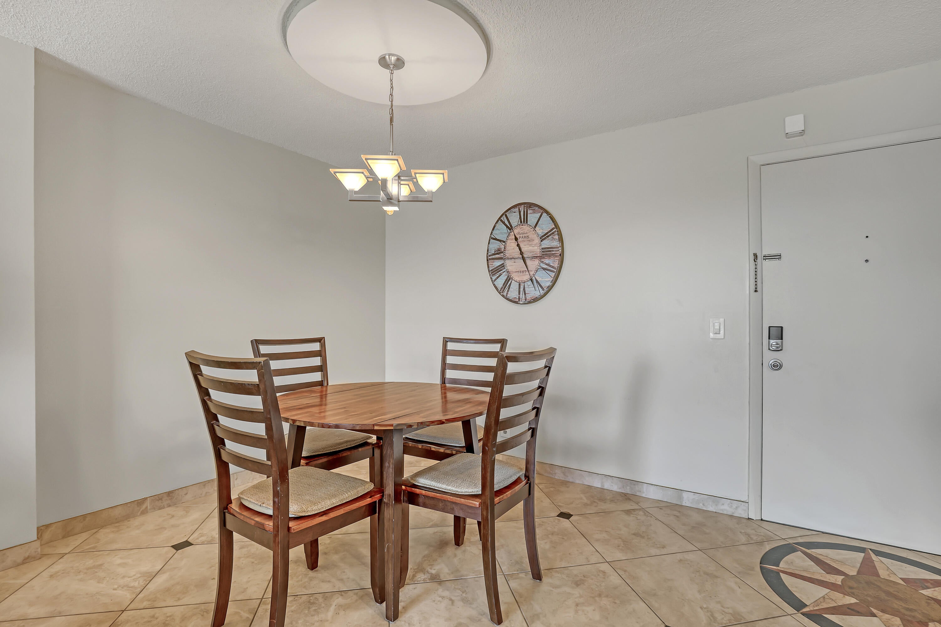 125 S OCEAN Avenue 304