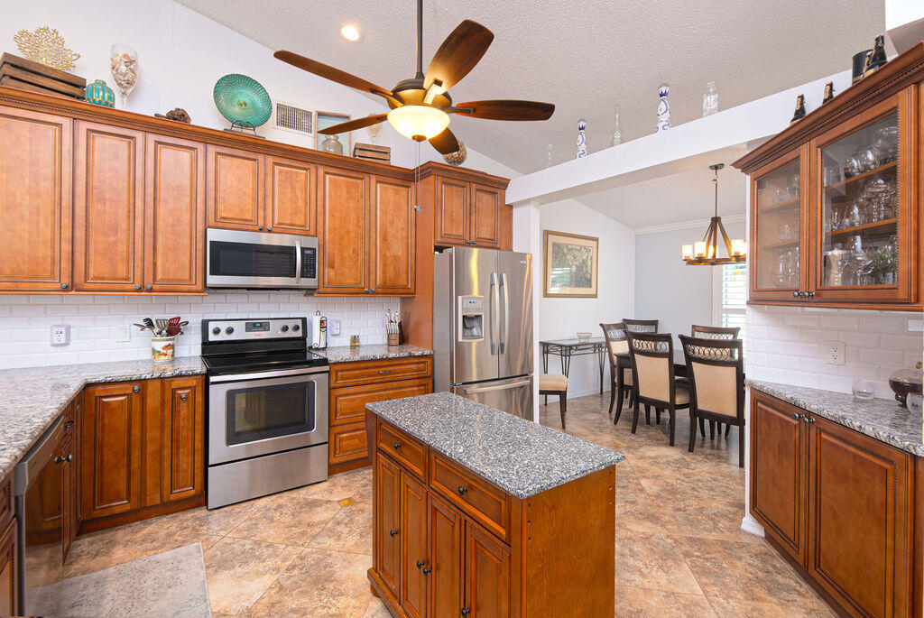 PORT ST LUCIE SECTION 39 - Residential