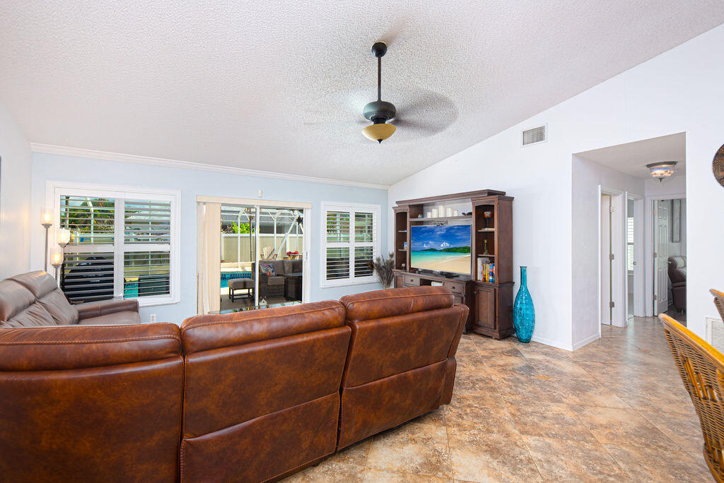 PORT ST LUCIE SECTION 39 - Residential