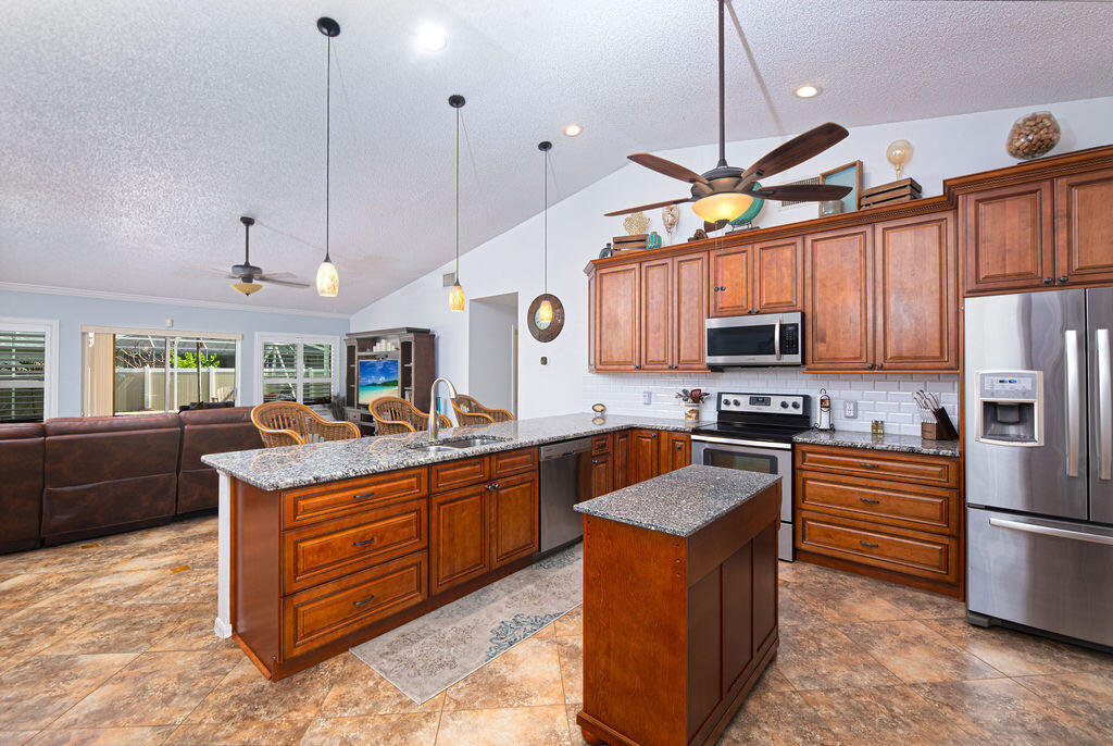 PORT ST LUCIE SECTION 39 - Residential