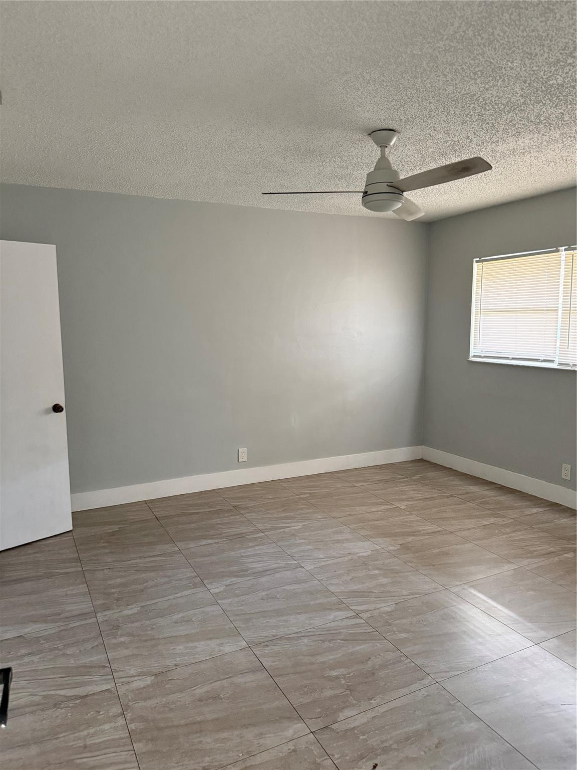 Breezyway Manor Add 29-1 - Residential Lease