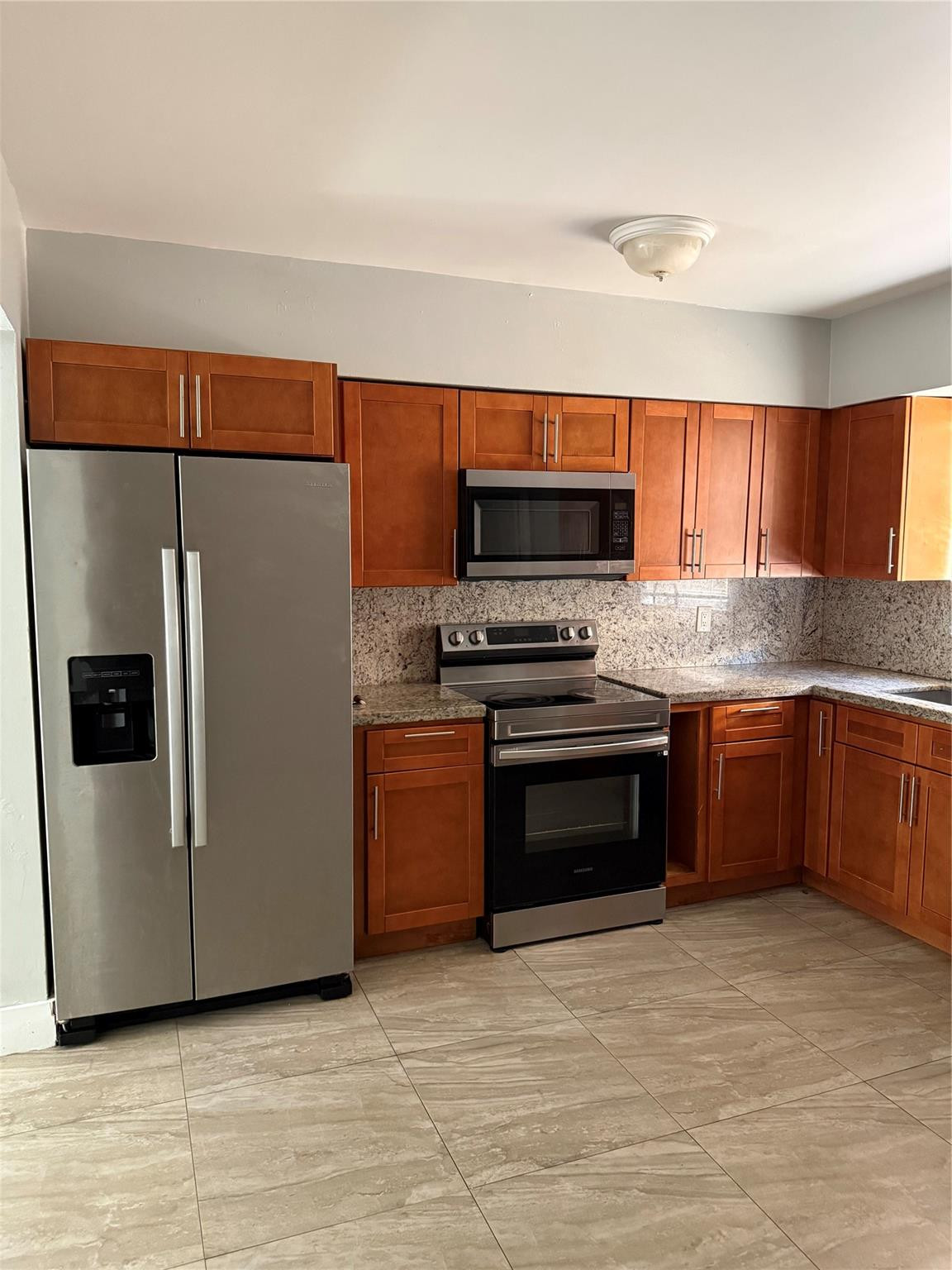 Breezyway Manor Add 29-1 - Residential Lease