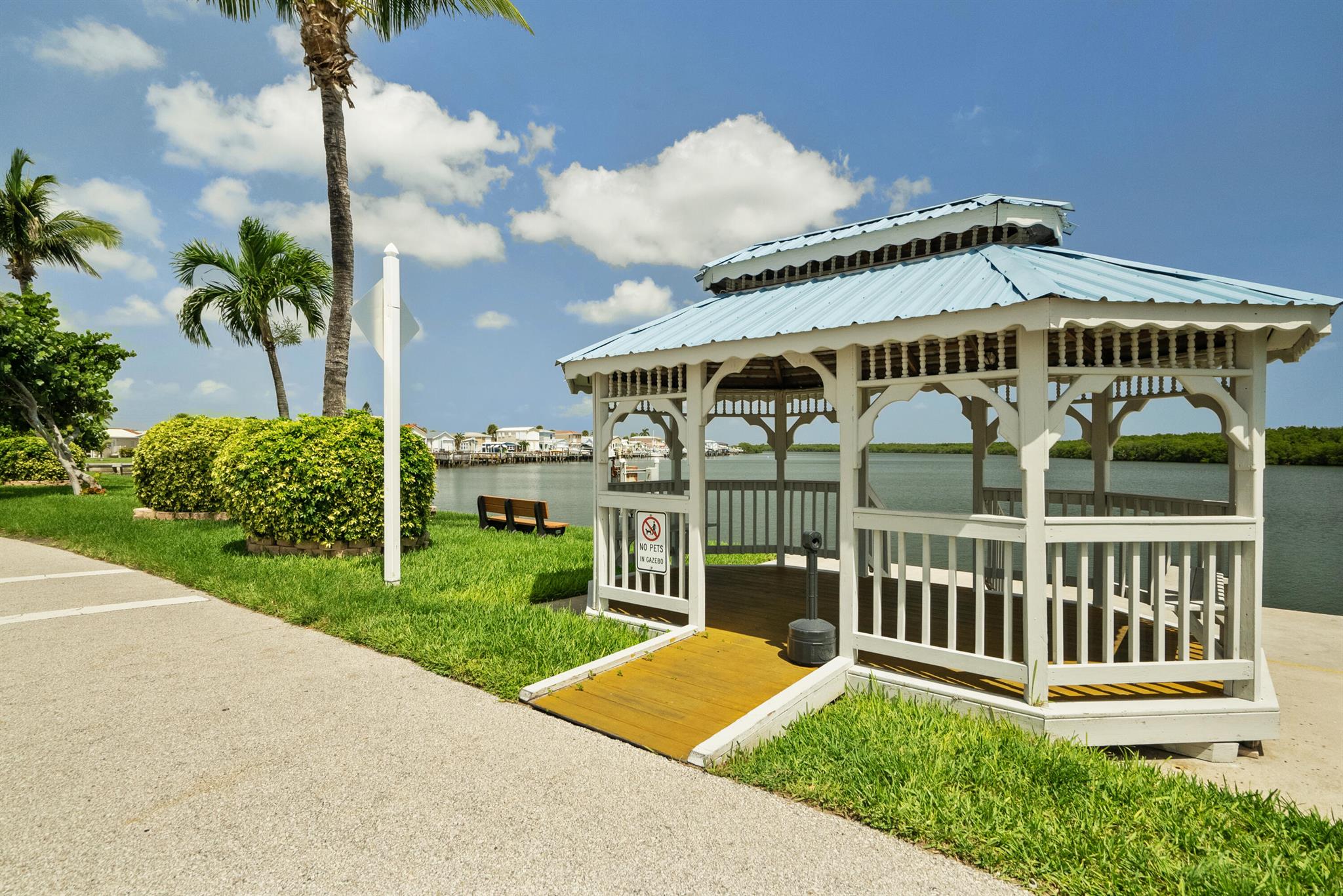 OUTDOOR RESORTS AT NETTLE - Residential