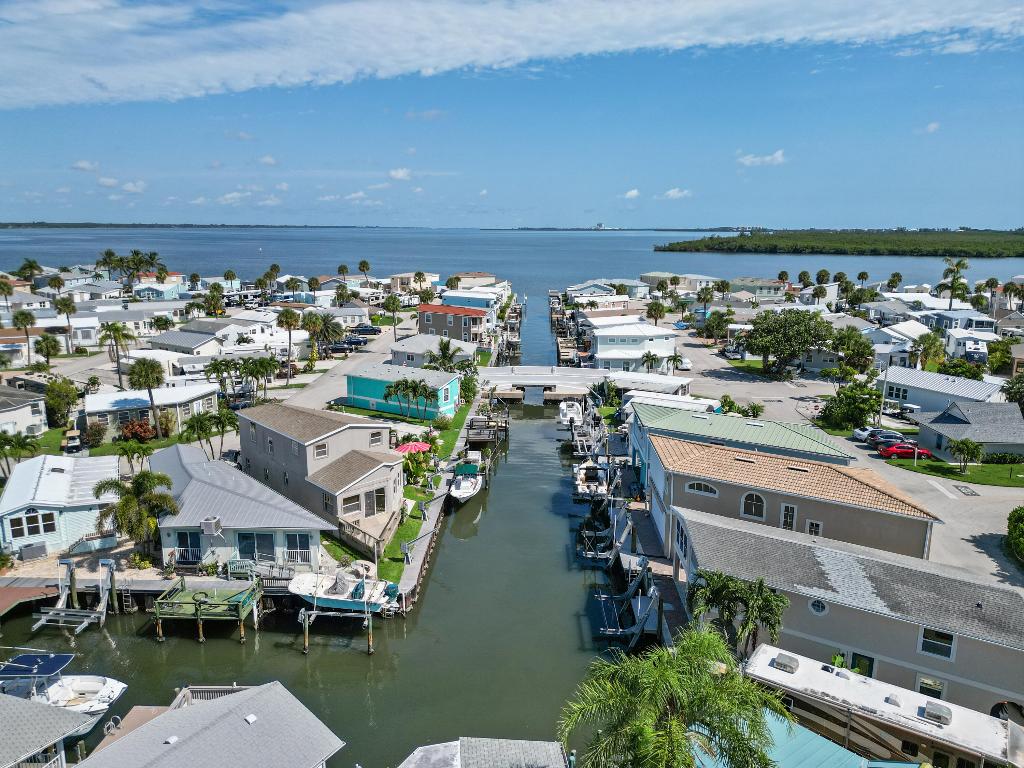 OUTDOOR RESORTS AT NETTLES ISLAND - Residential