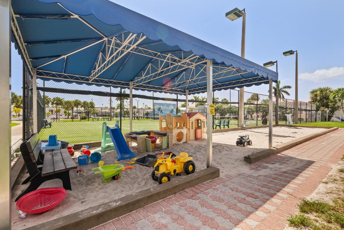 OUTDOOR RESORTS AT NETTLES ISLAND - Residential