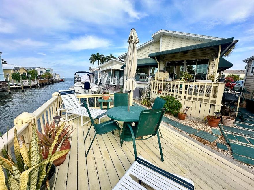 Welcome to island living at its best. This charming 1 bedroom 1 bath canal-front home is perfectly situated on Nettles Island with direct ocean access, ideal for boating, paddleboarding, or simply enjoying peaceful water views. Perfect as a full-time residence, vacation getaway, or investment property. Step outside and embrace the relaxed coastal lifestyle Nettles Island is known for, with resort-style amenities, private beach access, and a vibrant community just moments away. This is your opportunity to own a slice of paradise. More photos coming soon!