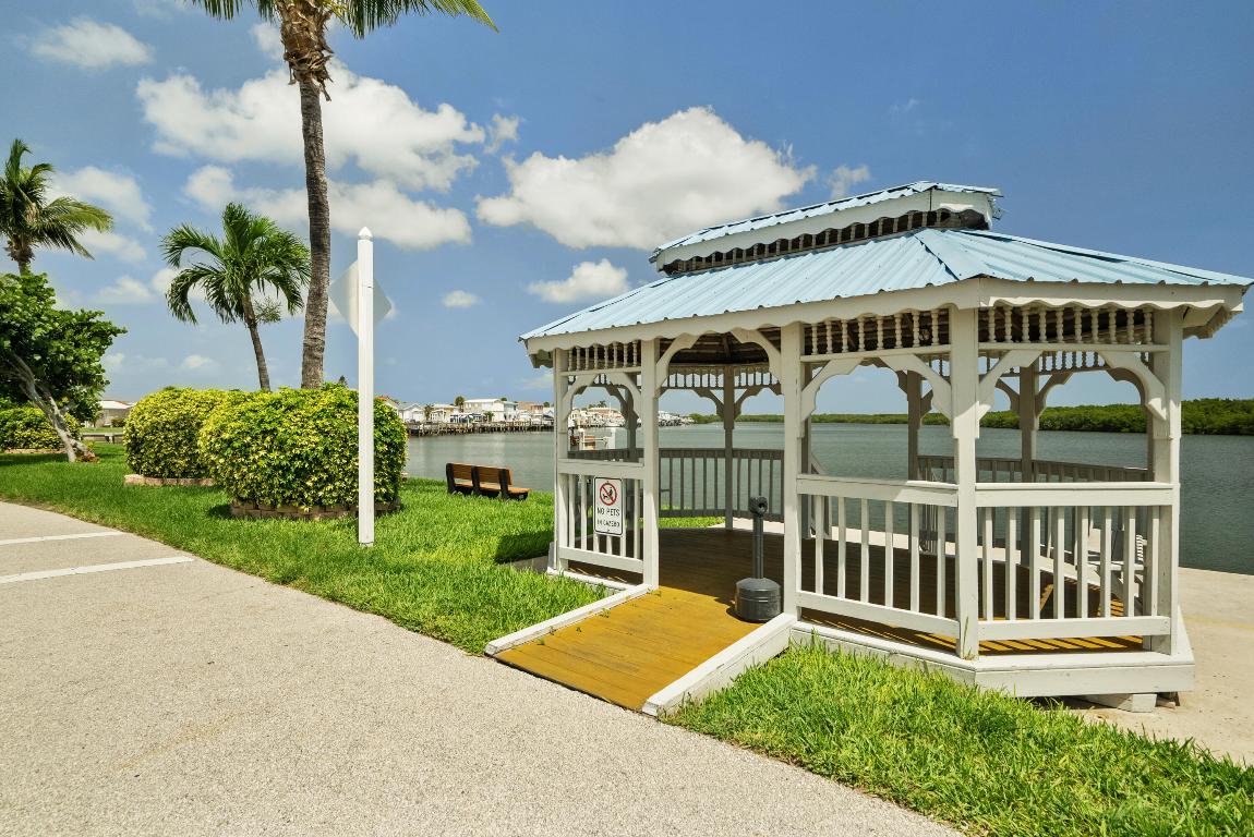 OUTDOOR RESORTS AT NETTLES ISLAND - Residential