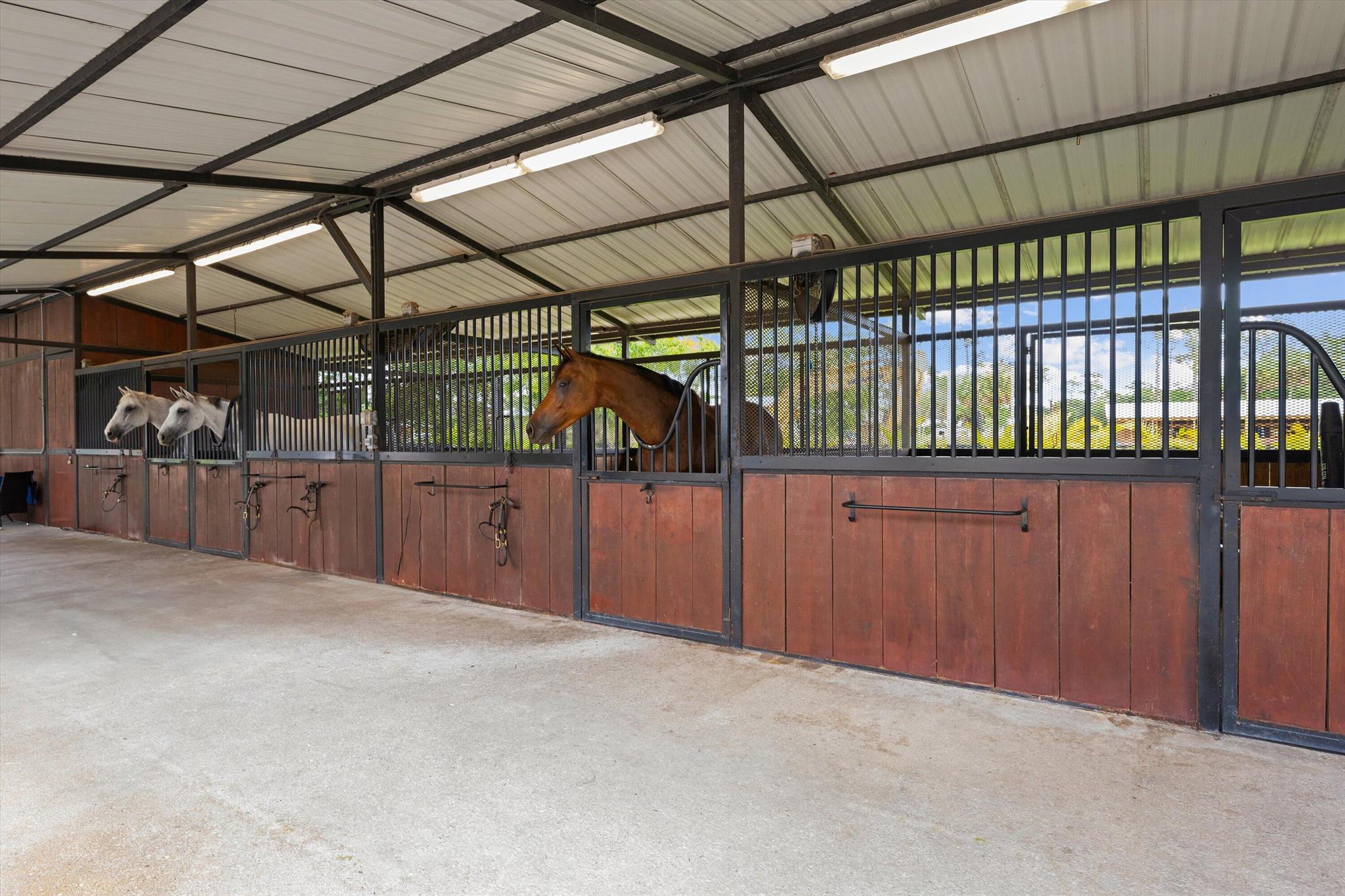 LOXAHATCHEE GROVES - Residential Lease