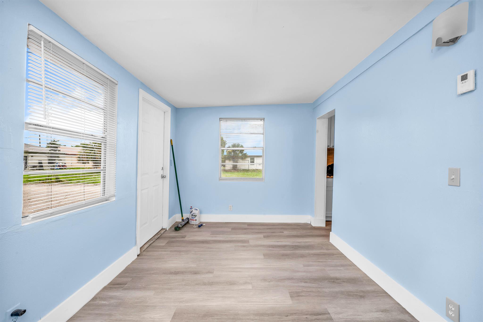 ACREHOME PARK SECOND ADD - Residential Lease