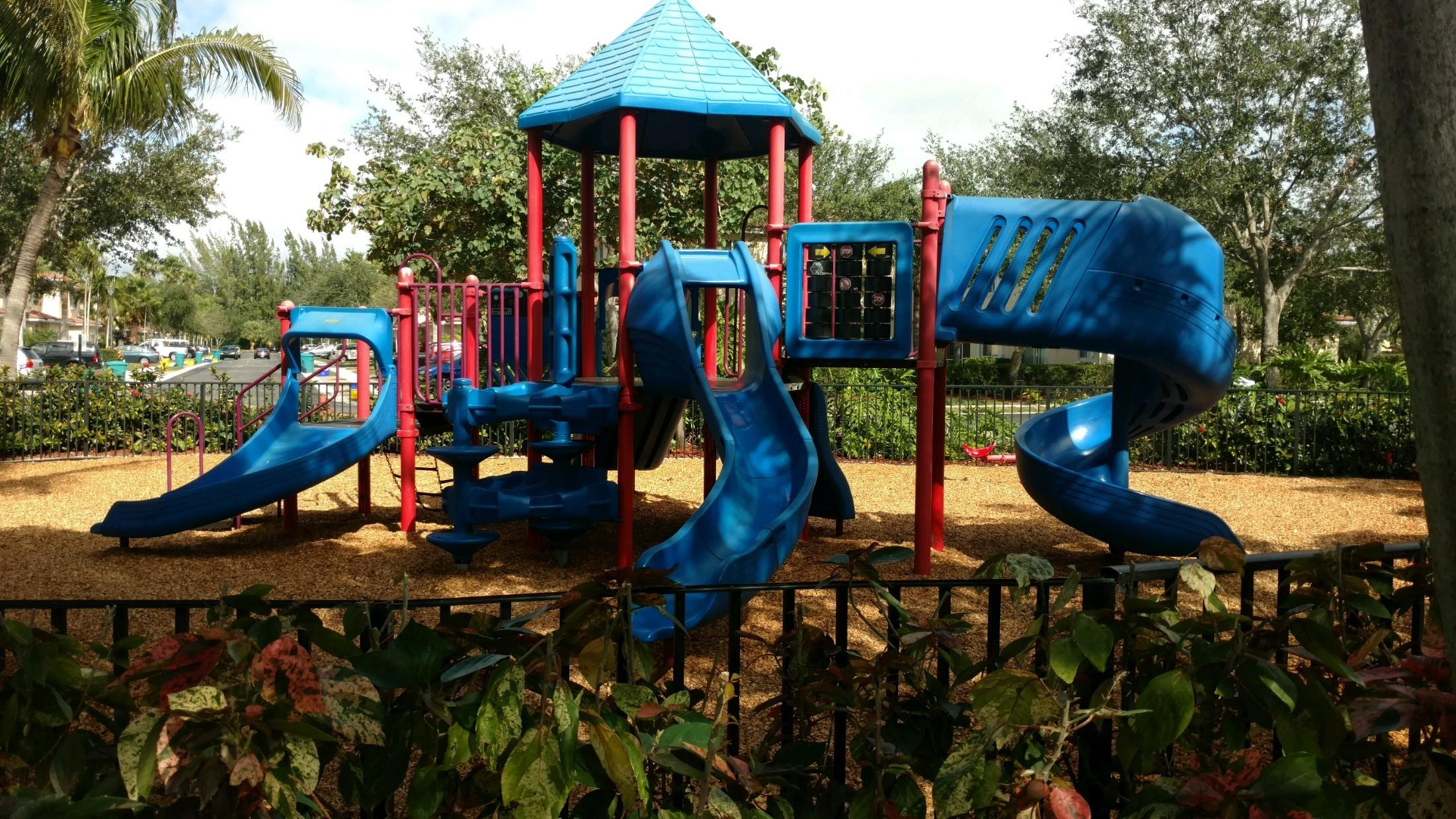 QUANTUM PARK TOWNHOMES - Residential