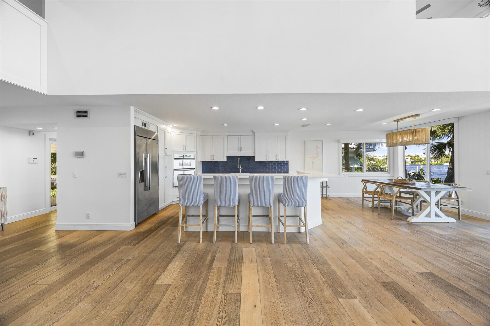 YACHT CLUB ESTATES - Residential