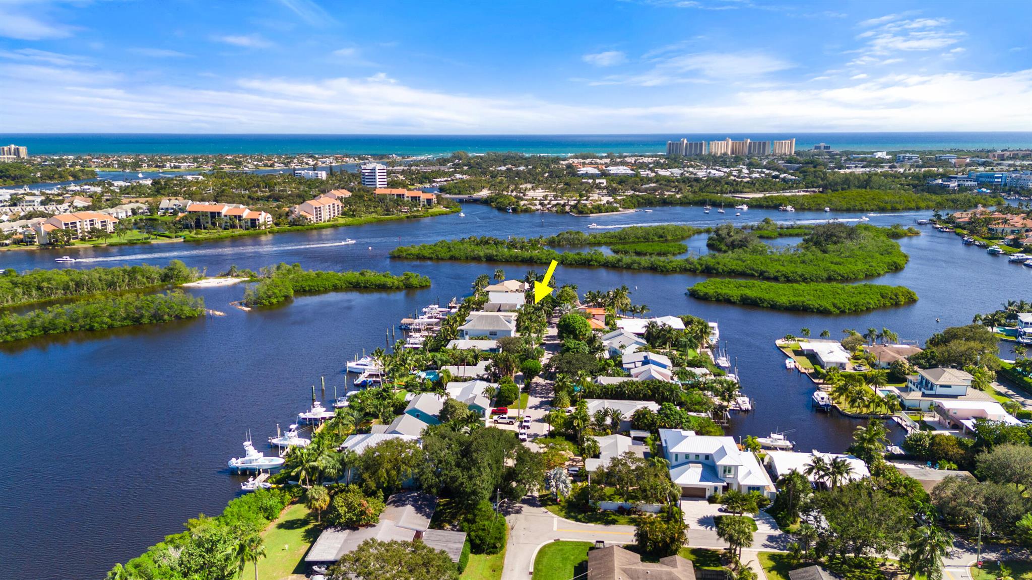 YACHT CLUB ESTATES - Residential